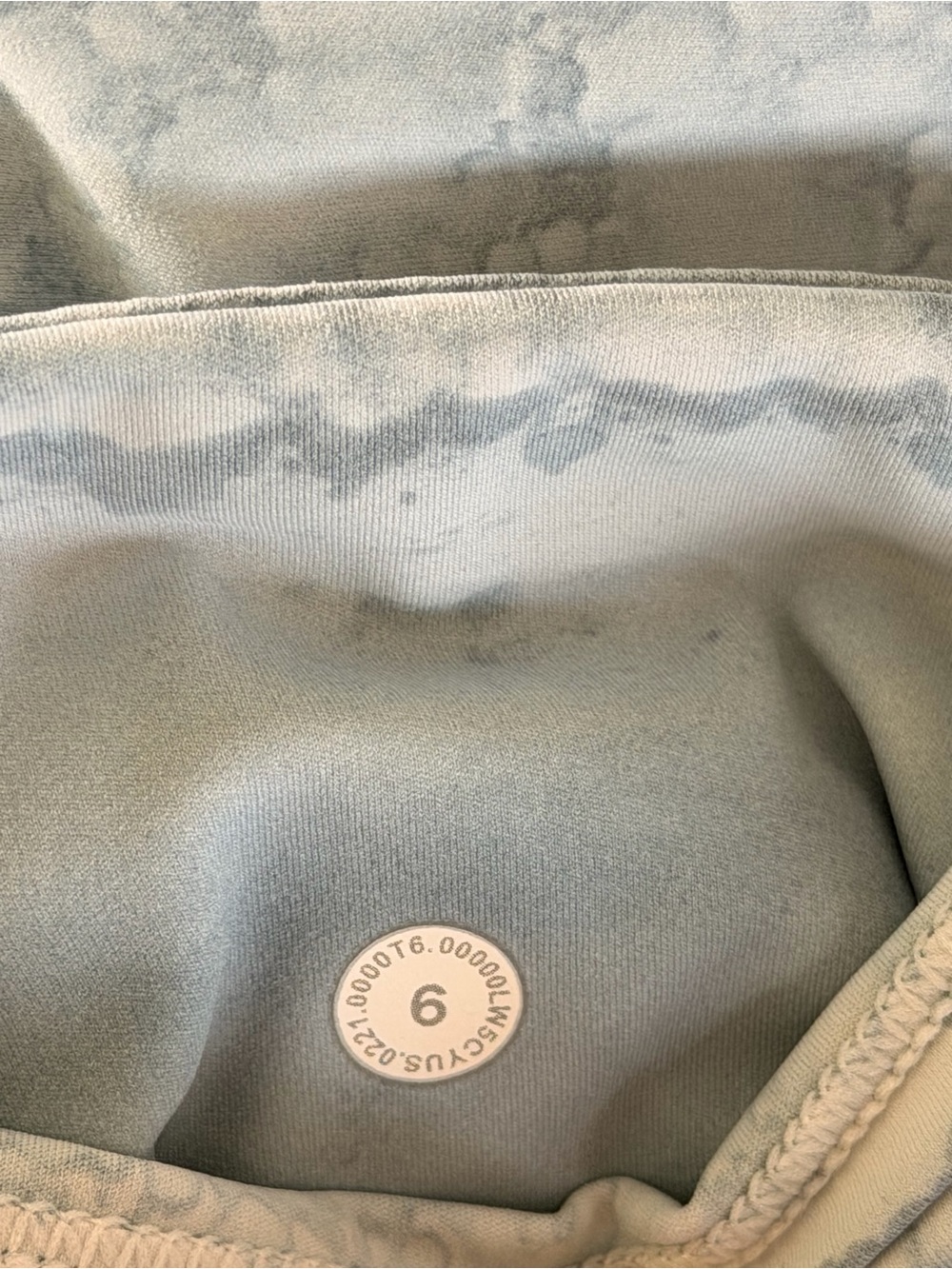 Lululemon Fast and Free Tight 25" Nulux
City Grit White Blue Fog sz 6 high rise - Picture 2 of 6